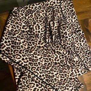 Zyia leopard leggings